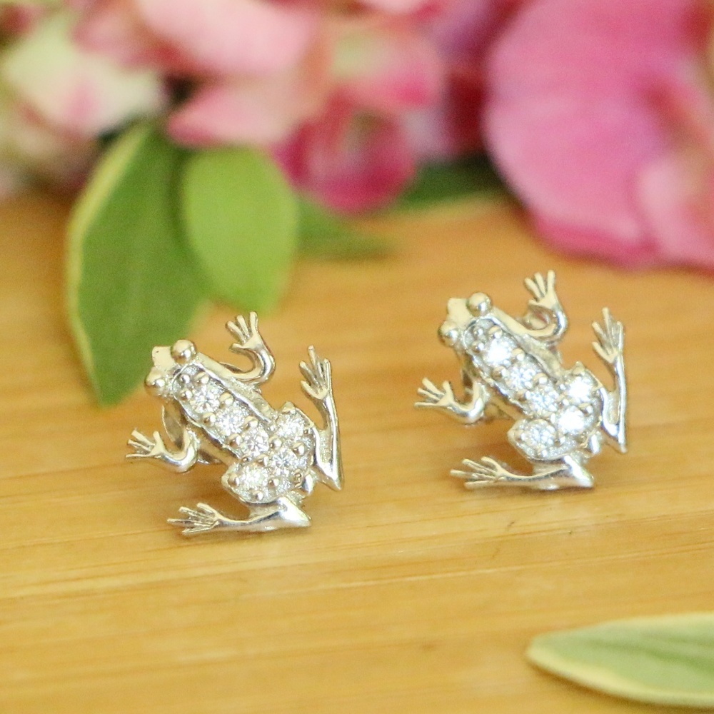 925Sterling Silver Frog with Cubic Zirconia Stones - Picture 2 of 7